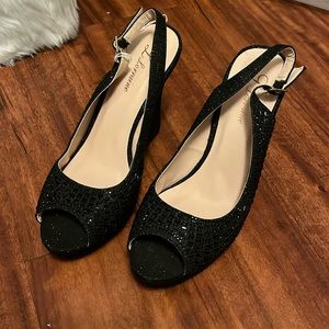Black sparkles heels
